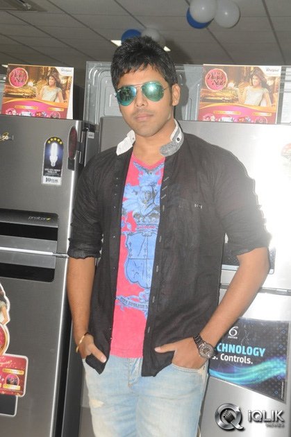 Ice-Cream2-Movie-Team-Launches-Yes-Mart